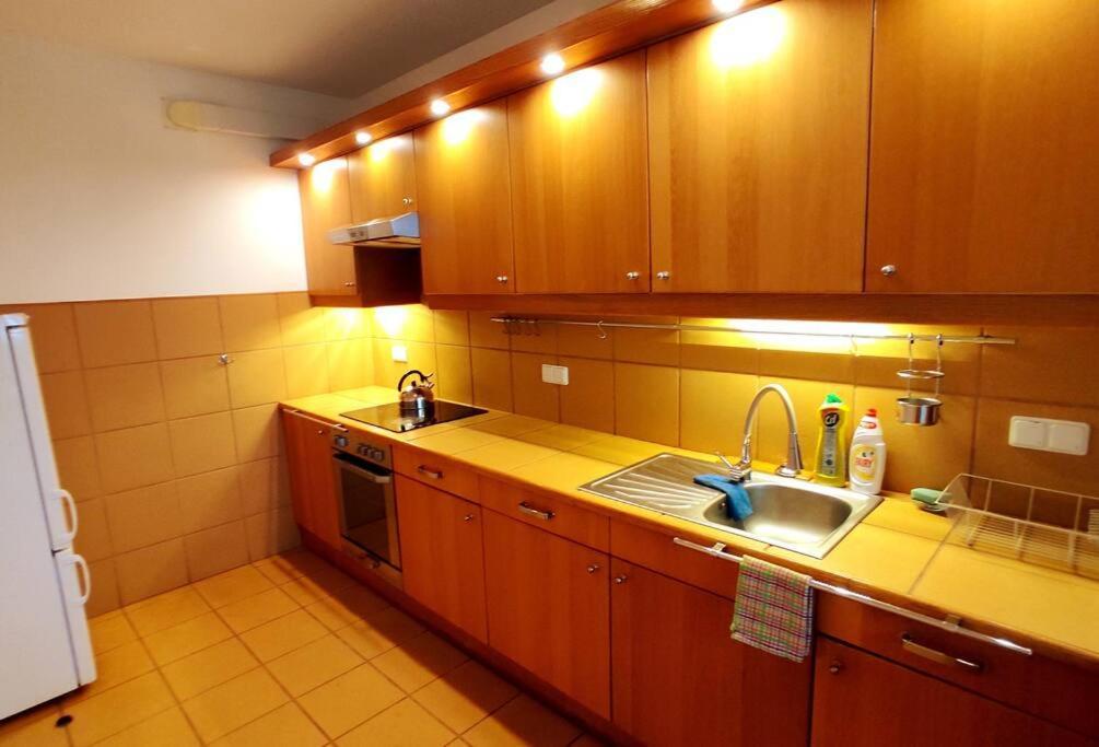 Studio 6 Warszawa Zewnętrze zdjęcie