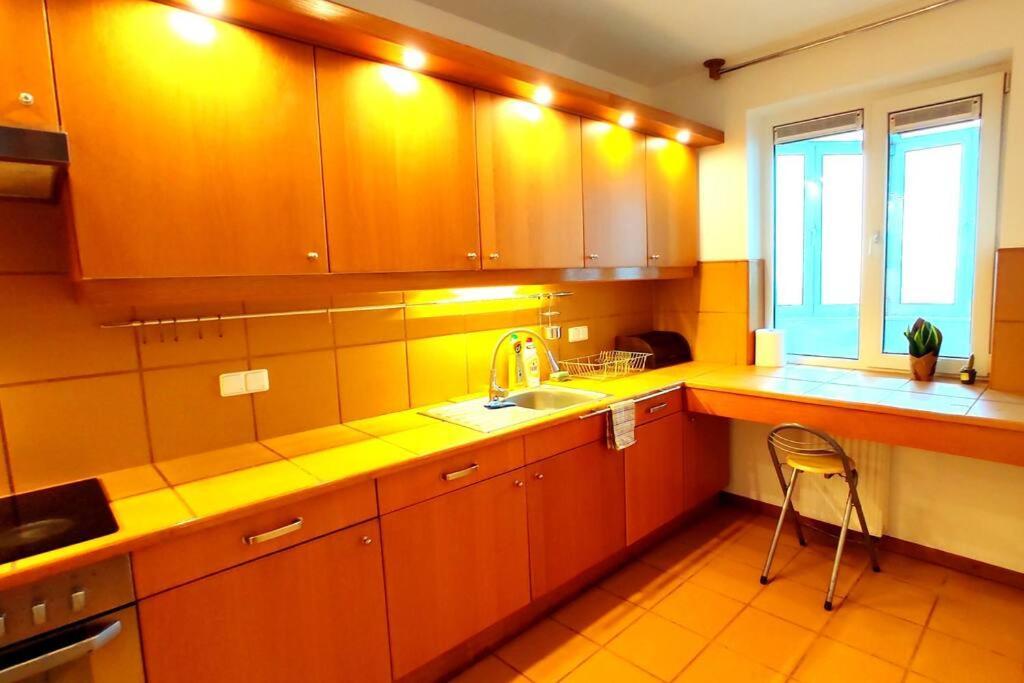 Studio 6 Warszawa Zewnętrze zdjęcie